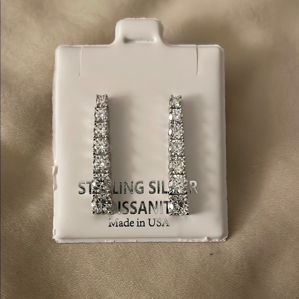 Elegant Silver Moissanite Earrings